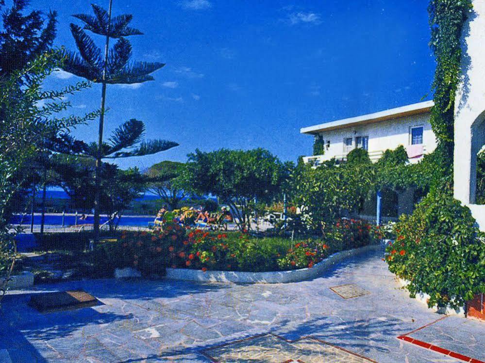 Greta Beach Anissaras Esterno foto